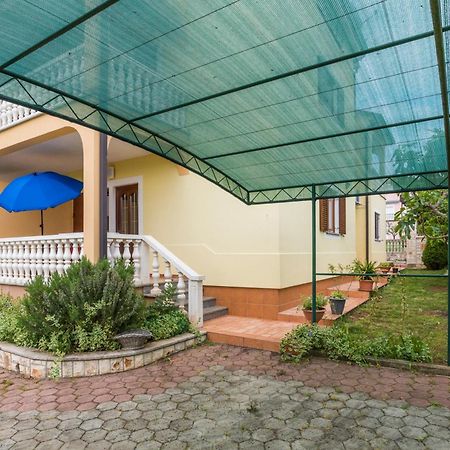 Apartments Catic Умаг Экстерьер фото