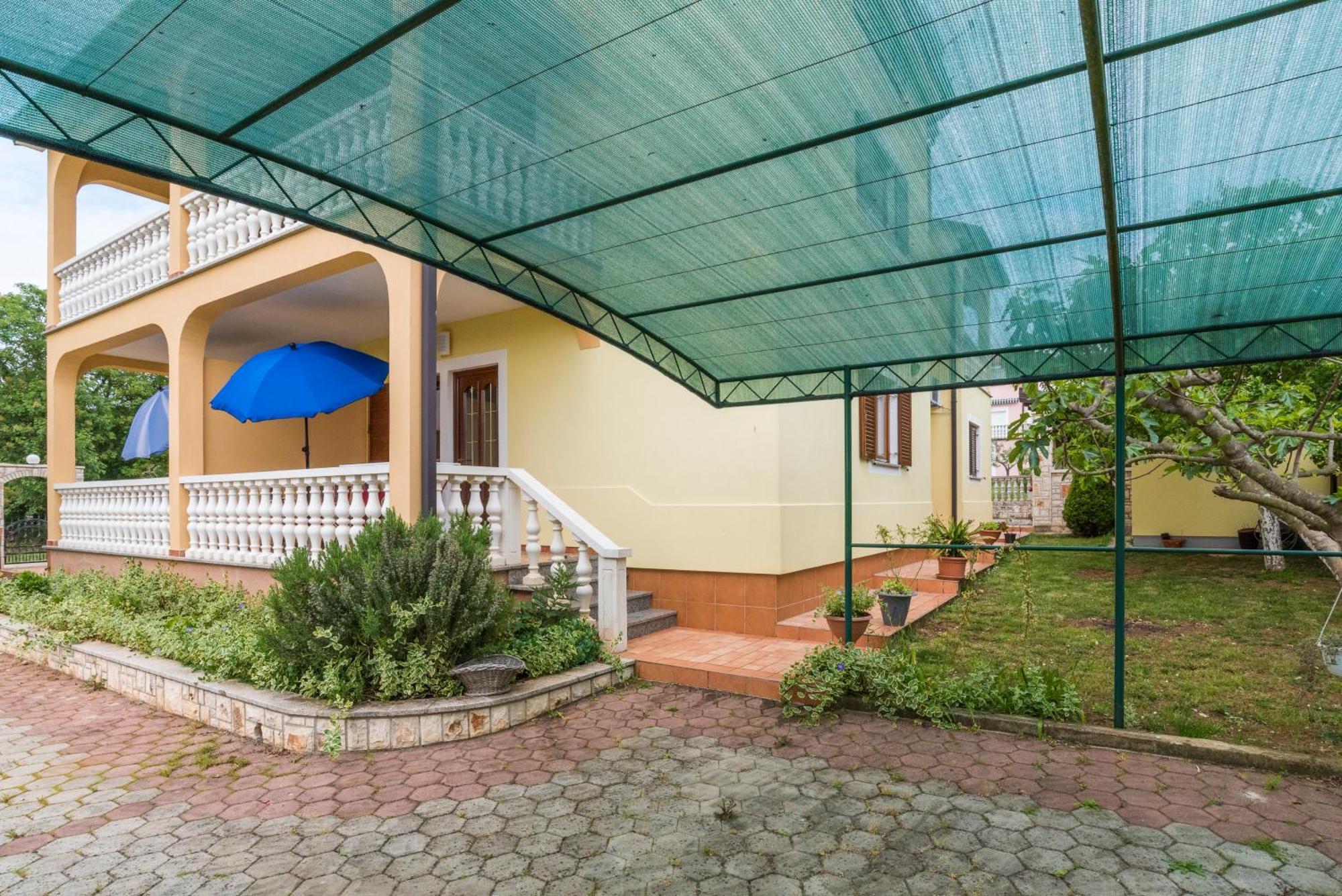 Apartments Catic Умаг Экстерьер фото