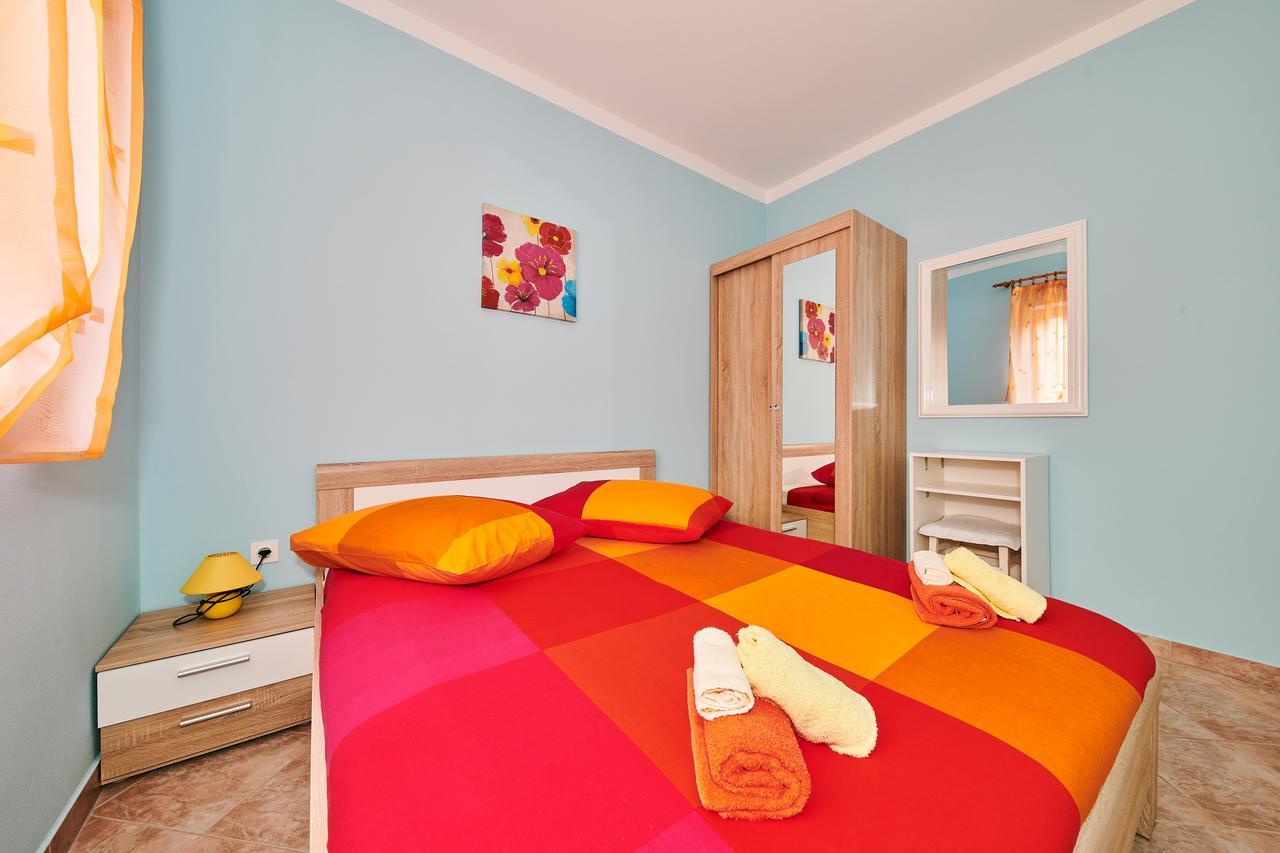 Apartments Catic Умаг Экстерьер фото
