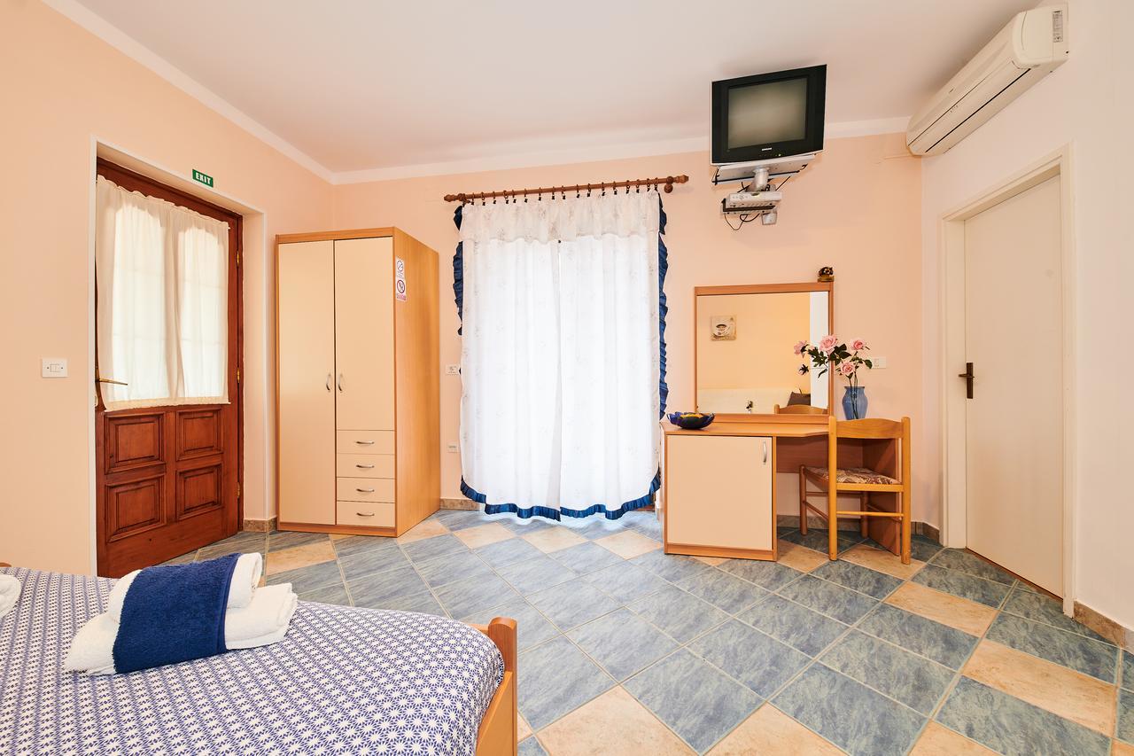 Apartments Catic Умаг Экстерьер фото