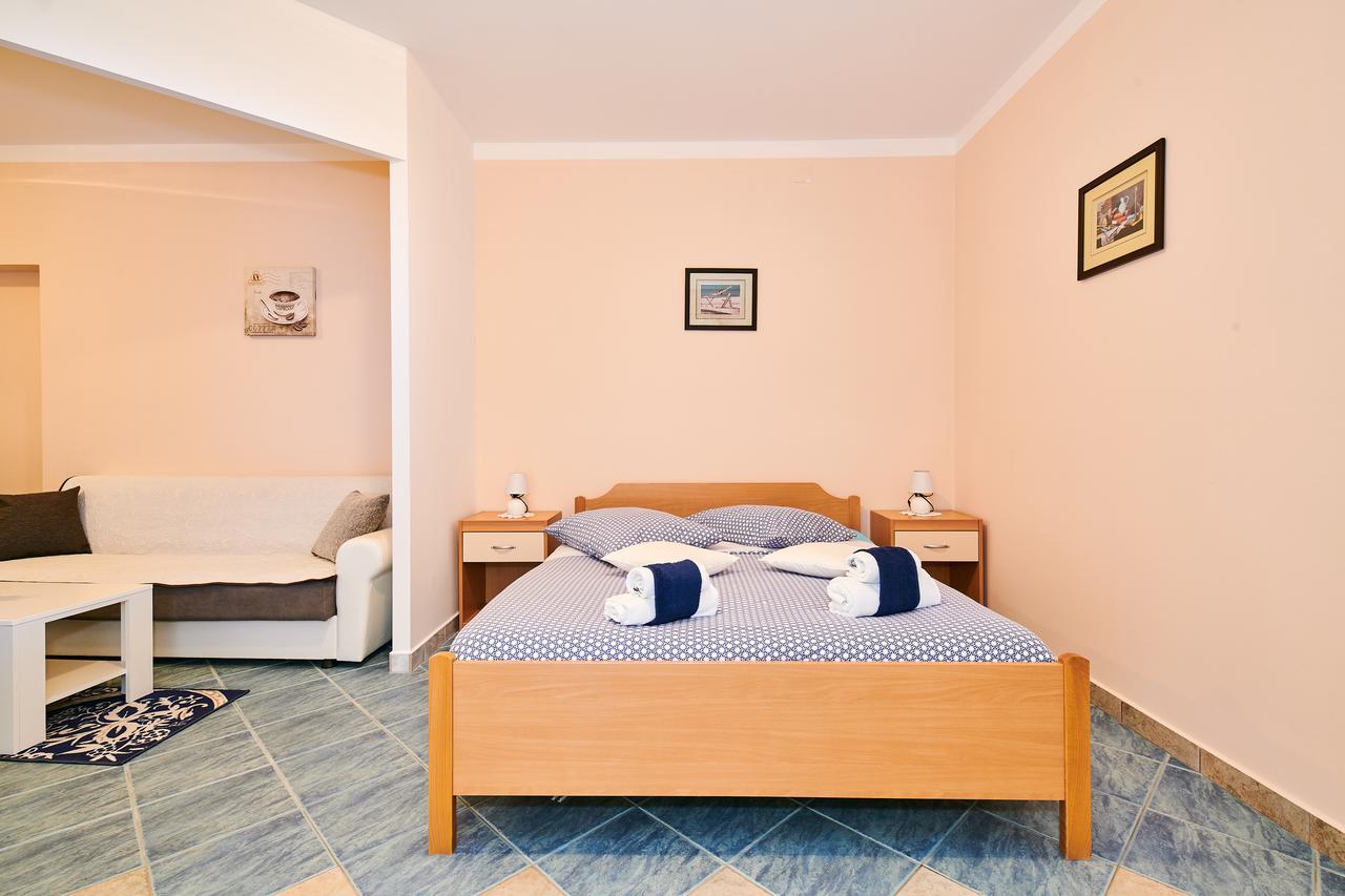 Apartments Catic Умаг Экстерьер фото
